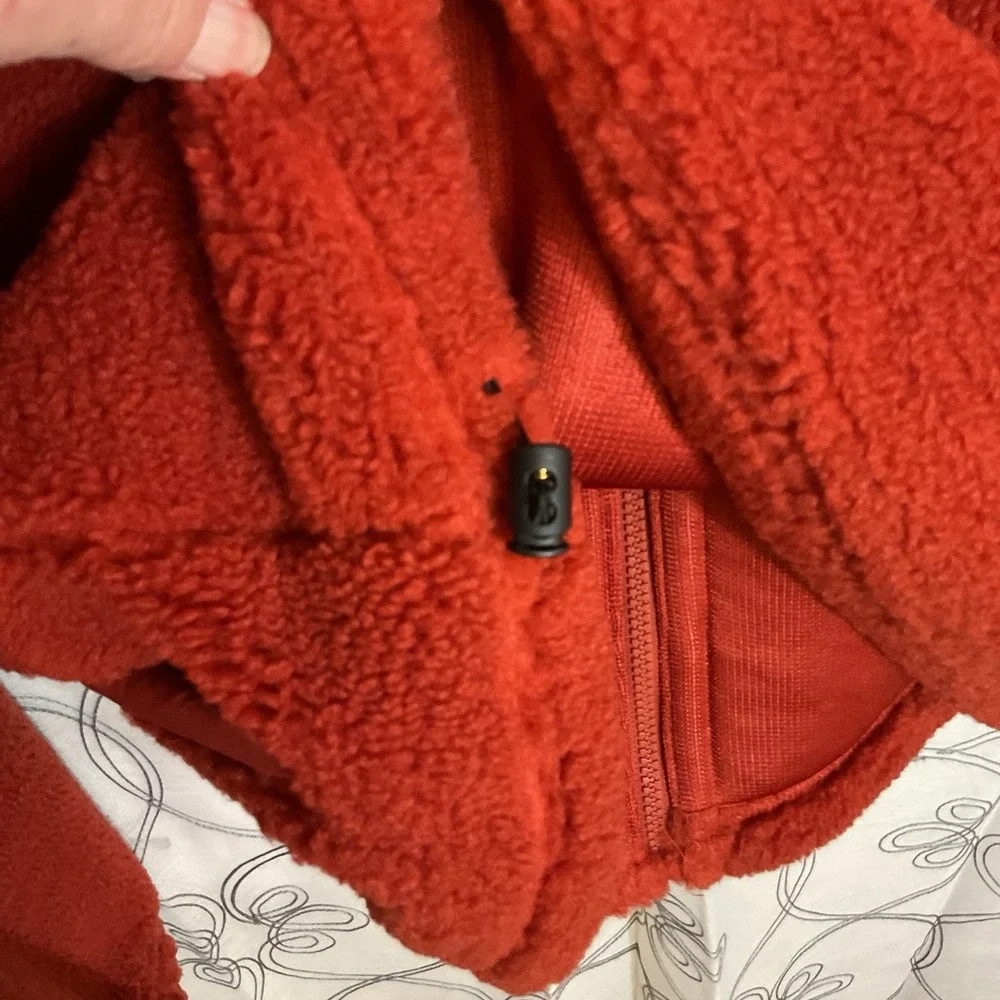 NWOT Original Use Fleece Zip Hoodie, Teddy Bear Style Size‎ Medium Orange Berry